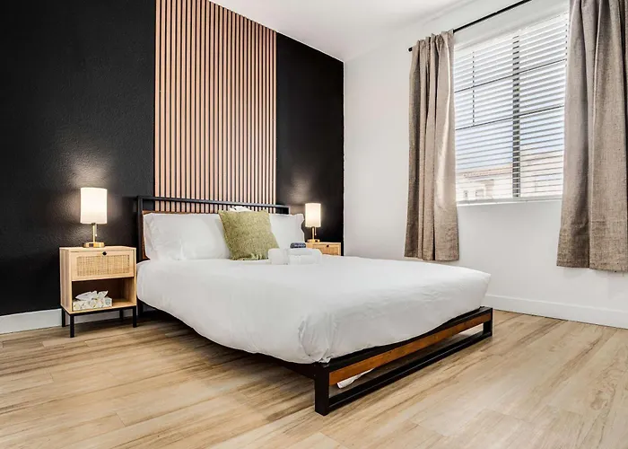 Boulevard Luxe 1br By Stadium Pool Parking Gym 09 Apartment